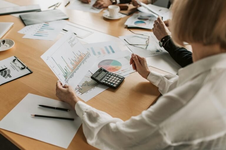 corporate financial reporting leadership